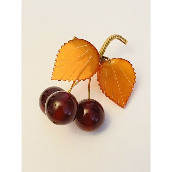 NATURAL BALTIC AMBER Cherry BROOCH PIN Genuine VTG 22k Gold...